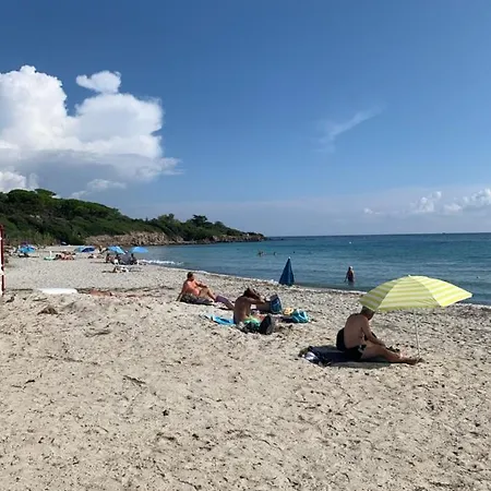 Apartman Les Restanques Du Golf De Saint Tropez, 83310 Grimaud, France *