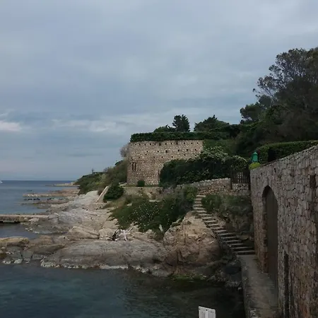 Les Restanques Du Golf De Saint Tropez, 83310 Grimaud, France 아파트 *