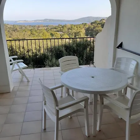 Les Restanques Du Golf De Saint Tropez, 83310 Grimaud, France Apartment *