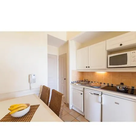 Les Restanques Du Golf De Saint Tropez, 83310 Grimaud, France Apartment